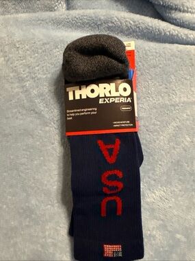 Thorlo USA Experia Socks NEW size Medium or XL 1 pair unisex crew